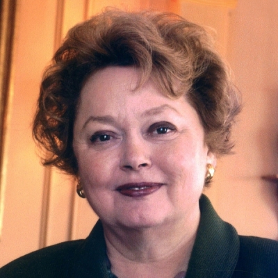 Elizabeth H Locke 600x800