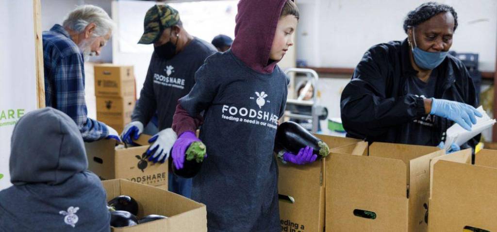 Food Share SC box packing 2